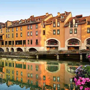 Ibis Centre Vieille Отель